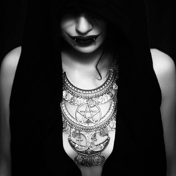 Unique witchy metal necklace with pentagram, half moons and ankhs - Picture 2 of 6